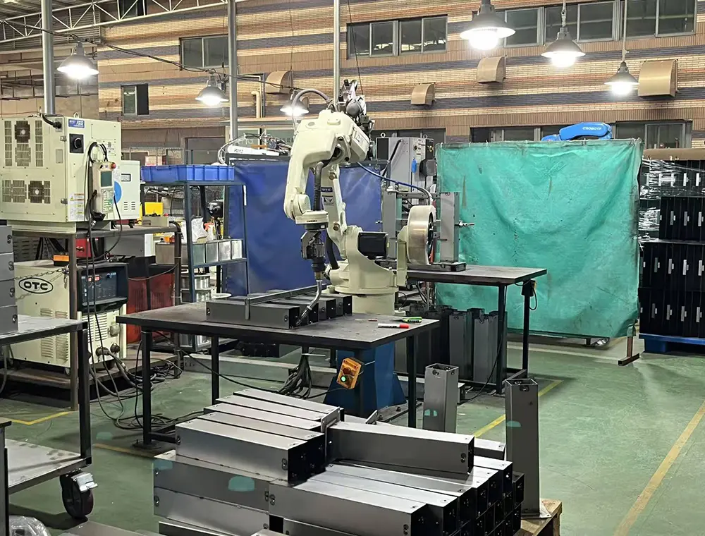 Dongji sheet metal factory China robotic welding arm 5 industrial robots automated 24 hour non-stop production