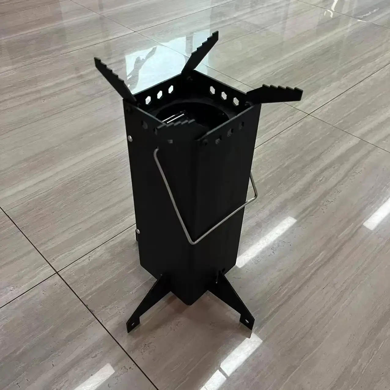 Foldable Stainless Steel Rocket Stove with Powder Coating for Durable Outdoor Use - Image 4